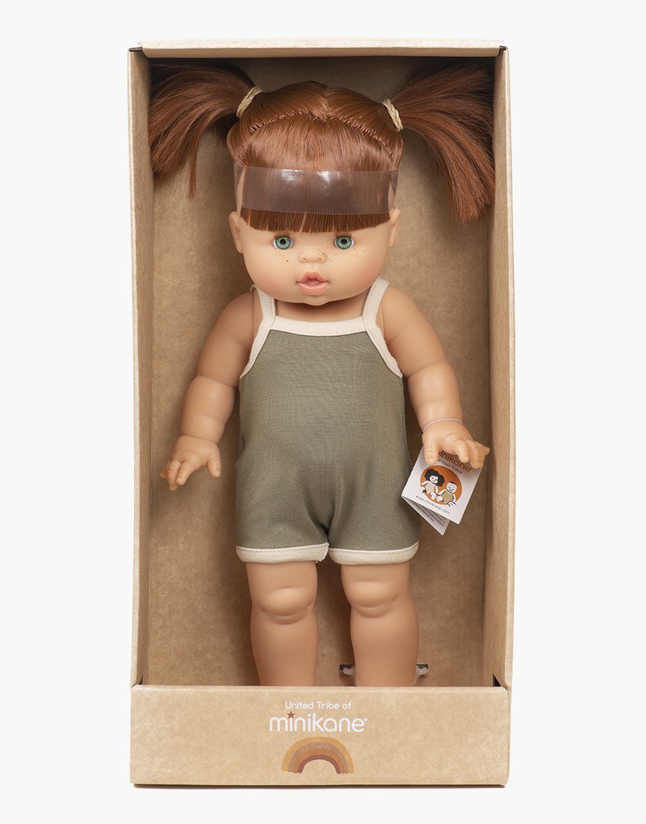 Minikane - collection poupées debout jambes droites, les petites soeurs des gordis Gabriella