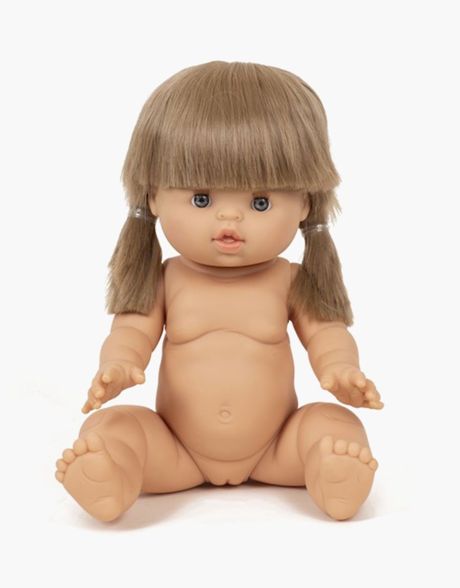 Minikane - colletion de poupées Gordis, modèle Yzé