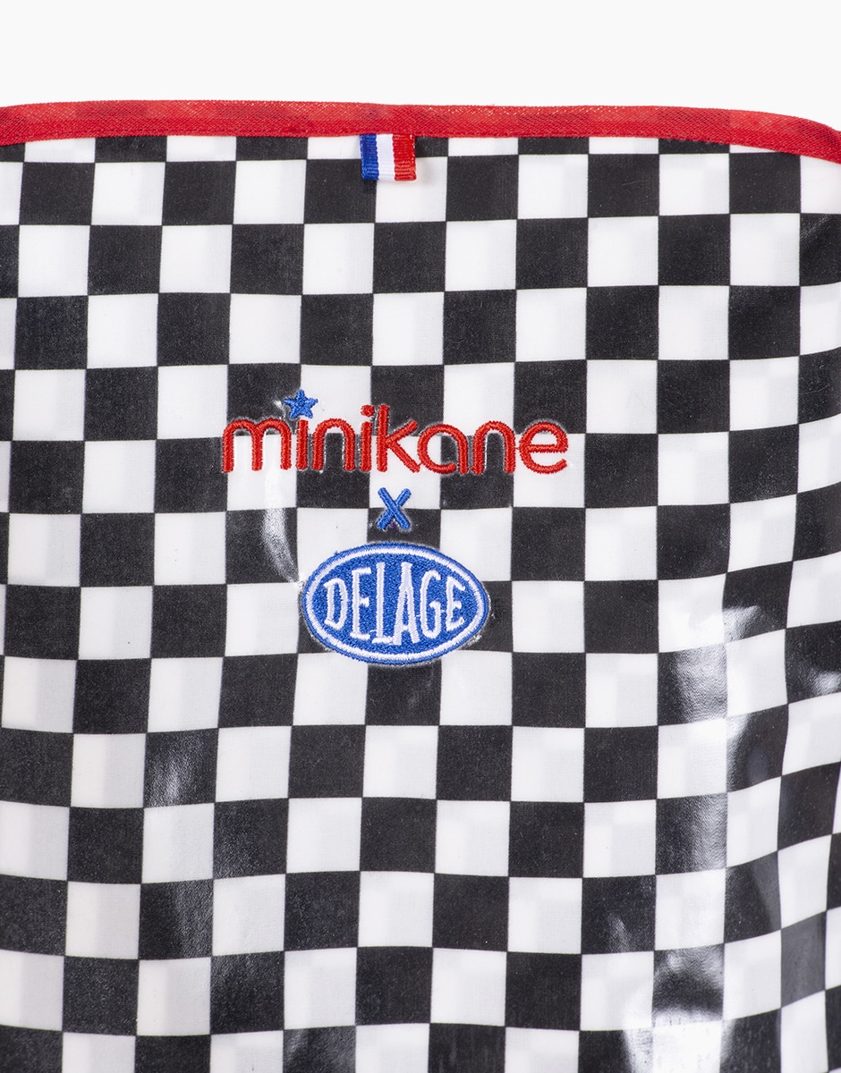 Minikane X Delage – Poussette Racing Damier noir/blanc, biais rouge