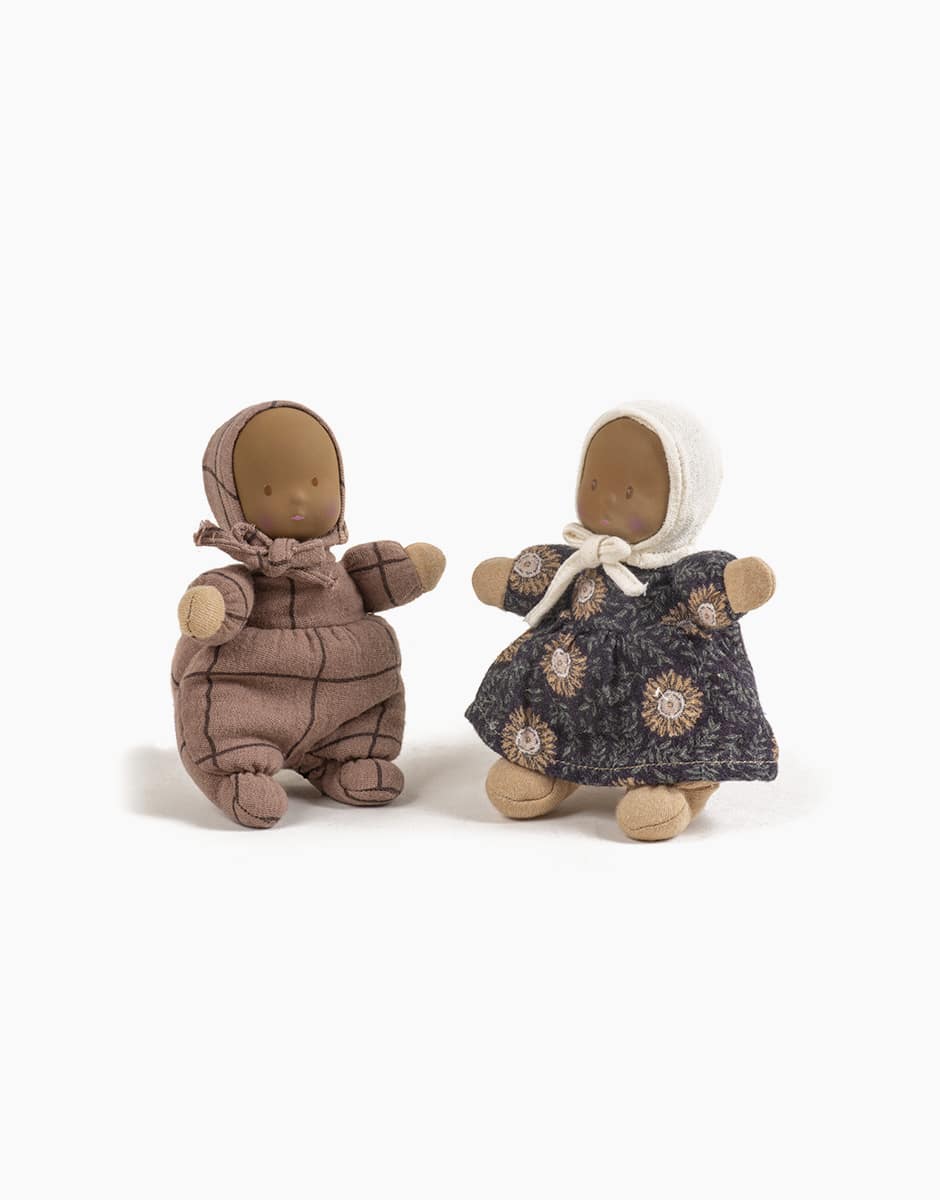 Les Loupiots – Duo fille en Marguerite Réglisse et garçon carreaux chocolat