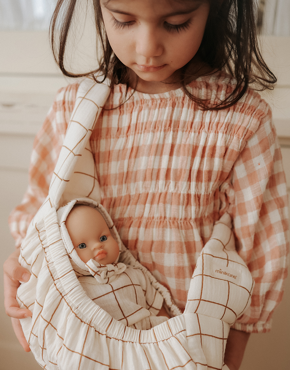 Babies – Porte poupée hamac en gaze de coton carreaux Aldo