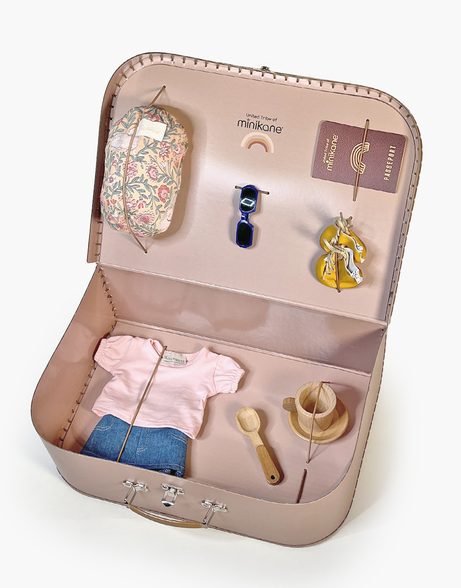 Ma Valise d’antan “Voyage voyage” pour fille avec poupée au choix