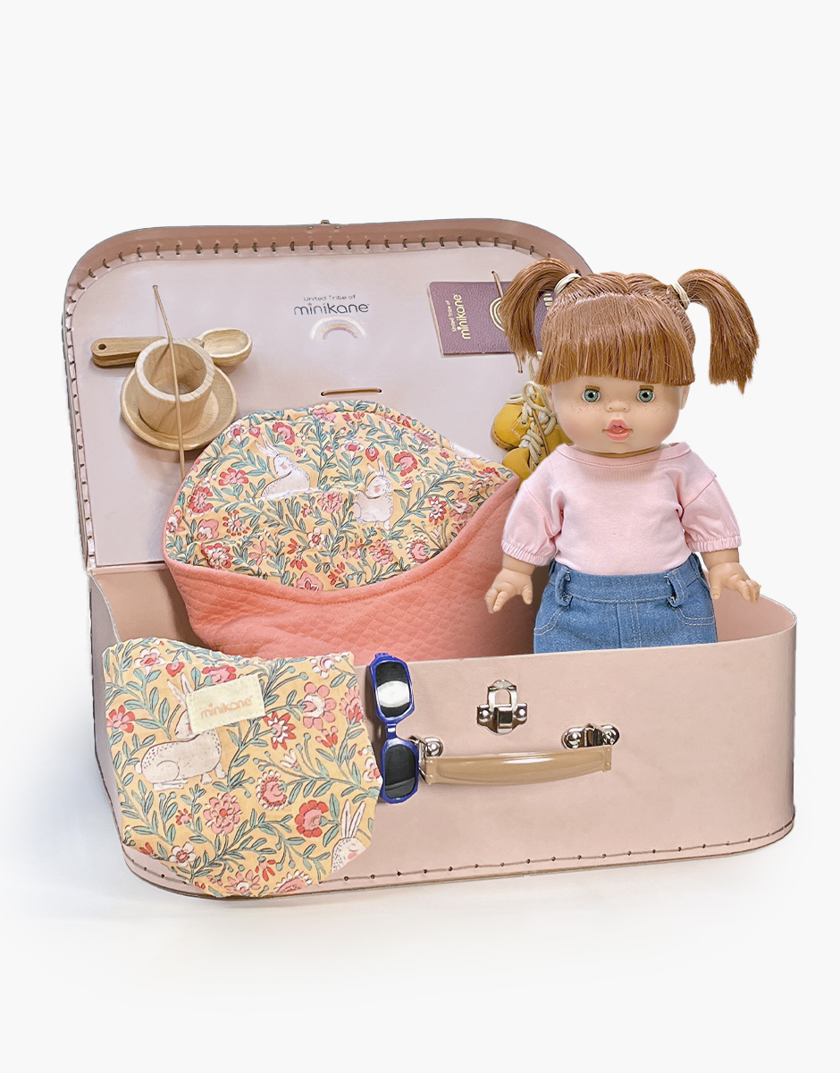 Ma Valise d’antan “Voyage voyage” pour fille avec poupée au choix