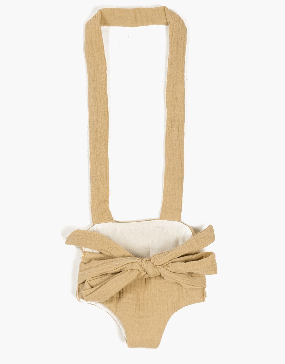 Porte poupée en gaze de coton latte