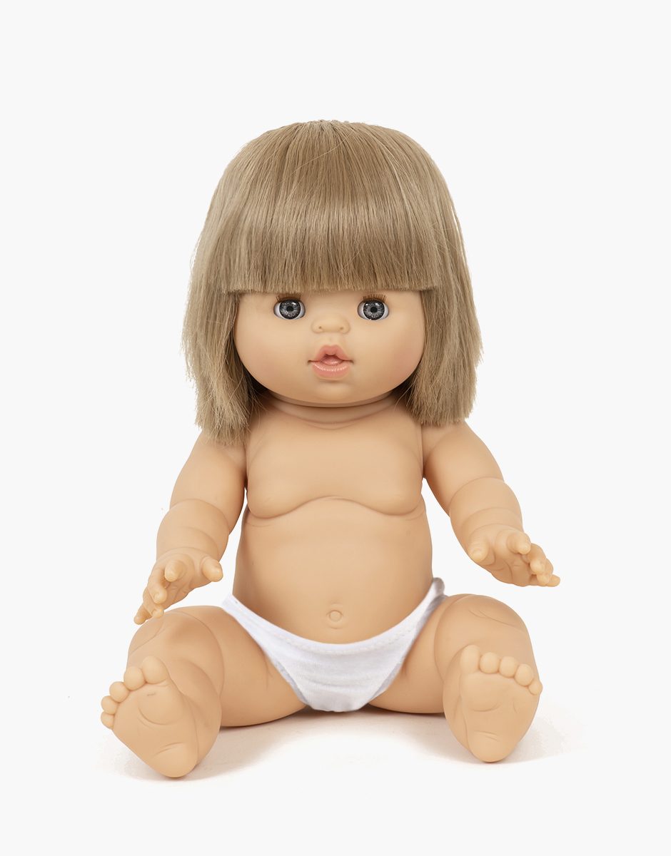 Yzé, poupée Gordis 34cm aux yeux dormeurs