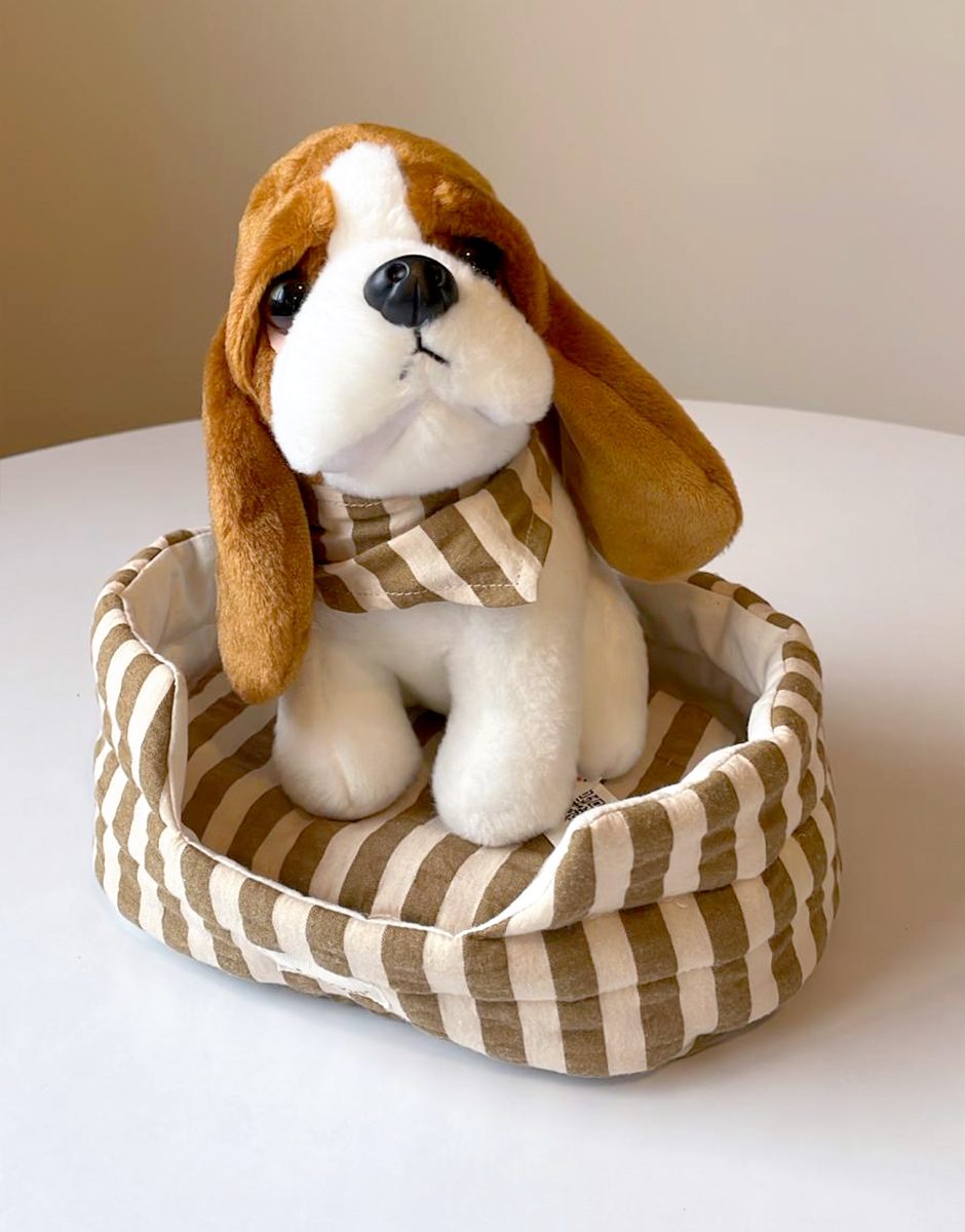 *Peluche de chien 20cm avec bandana et panier ouatiné en coton rayé Zadig