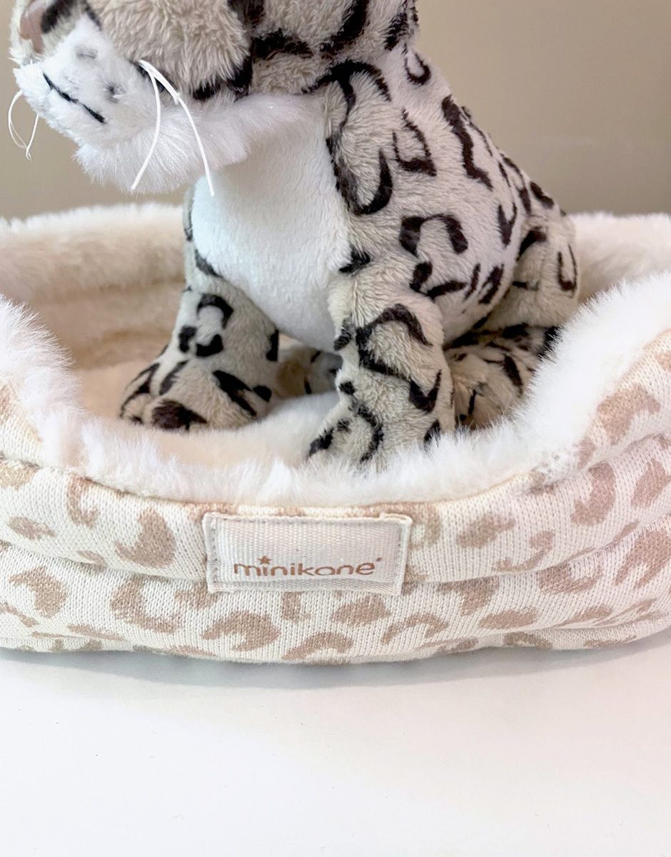 *Peluche de léopard Semo 17cm avec panier ouatiné en coton Féline