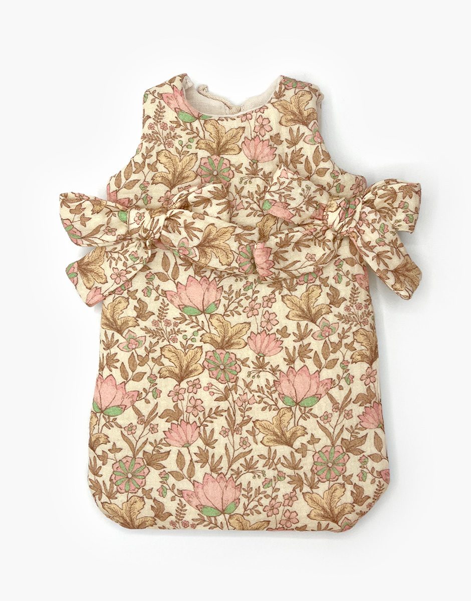 Turbulette poupée à noeuds en gaze de coton indienne rosée