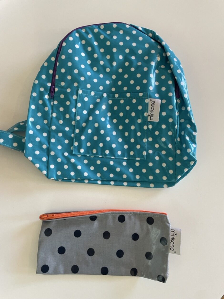 *Sac à dos enfant pour maternelle 27x20cm à pois blancs et sa trousse