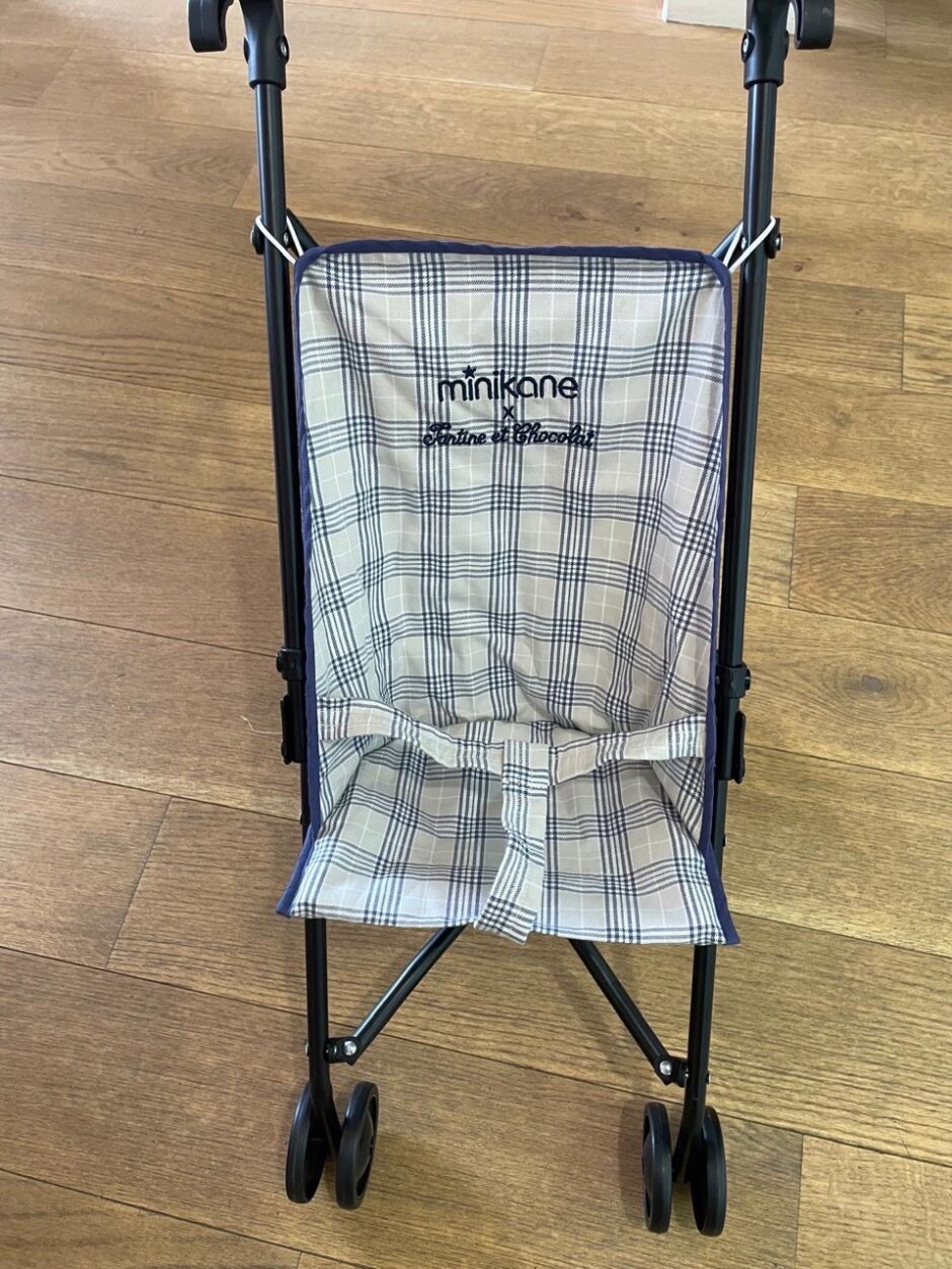 *Poussette poupée avec assise en coton à carreaux Minikane X Tartine et Chocolat