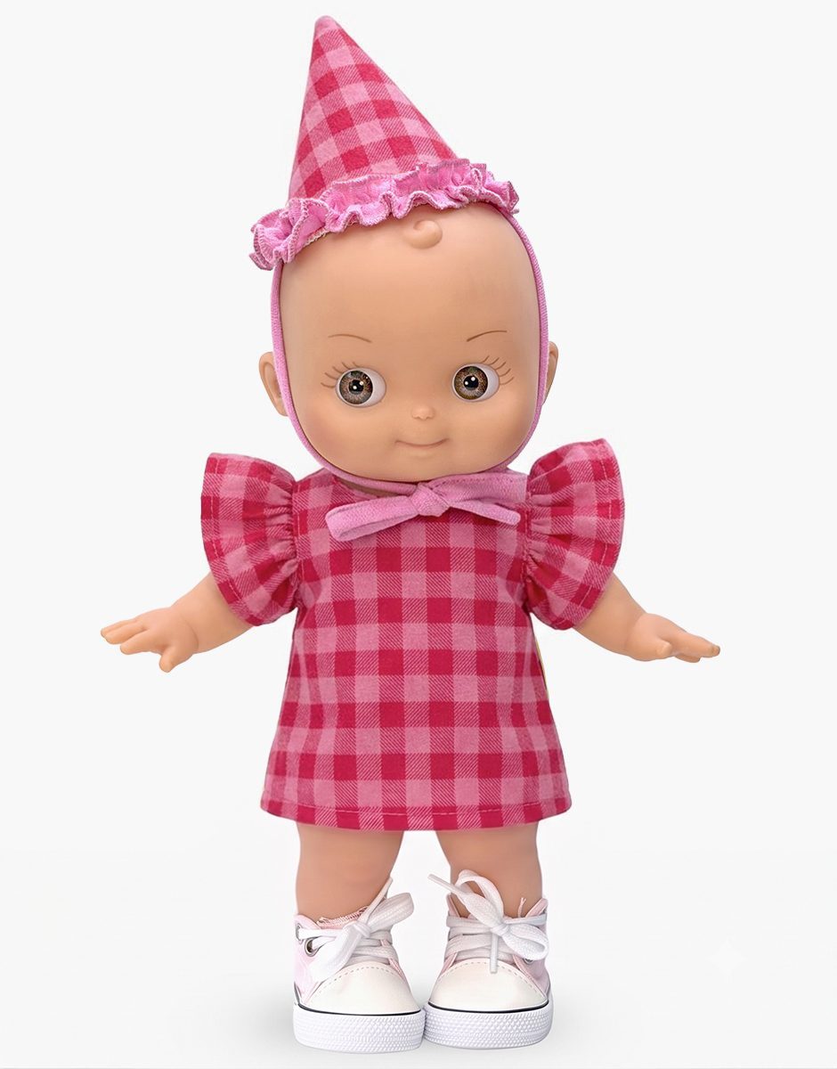 Ninon en fête et son ensemble Vichy cerise